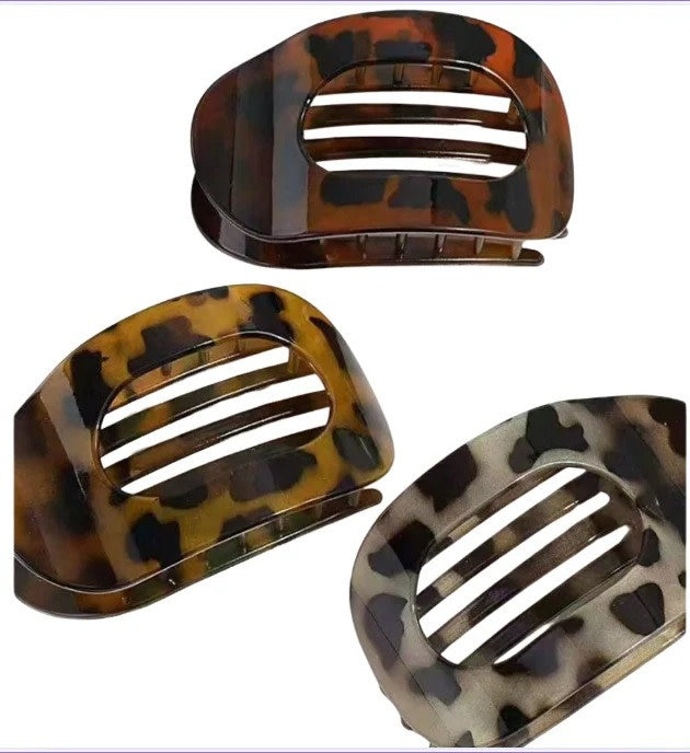 Mavi Bandz Flat Round Tortoise Hair Claws